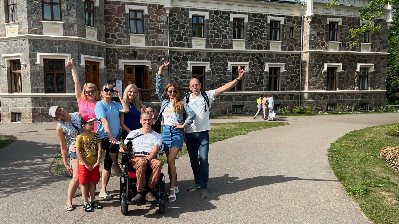 With the team on the Sigulda trek